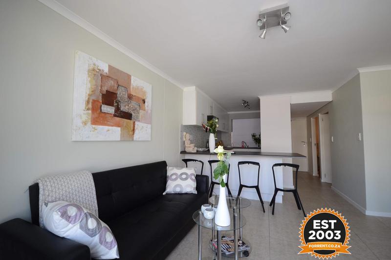 To Let 2 Bedroom Property for Rent in Sea Point Western Cape